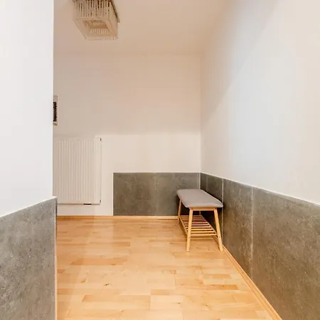 Whats-app Self-check-in - House * באד אאוסי