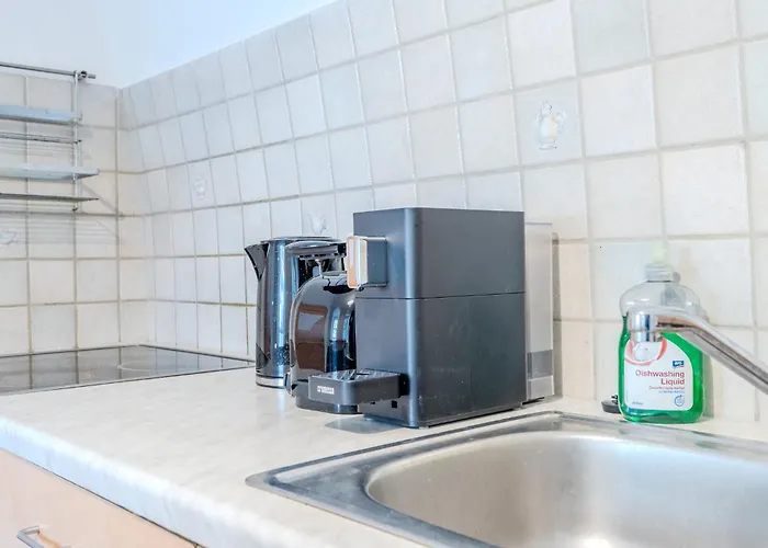 Whats-app Self-check-in - House * 巴特奥塞