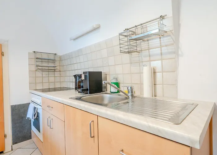 Whats-app Self-check-in - House 巴特奥塞