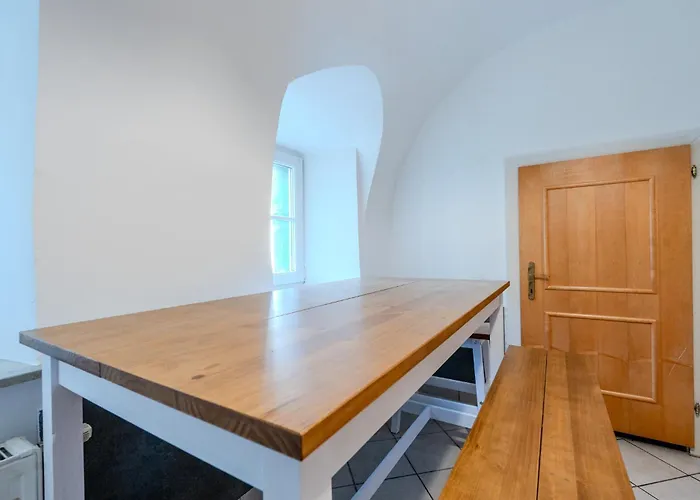 Whats-app Self-check-in - House Apartment