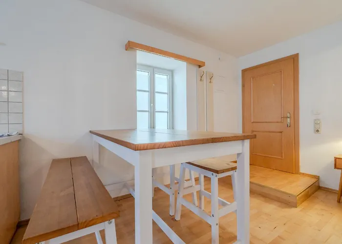 Apartment Whats-app Self-check-in - House