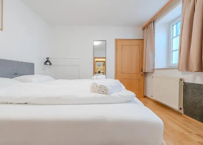 Whats-app Self-check-in - House *