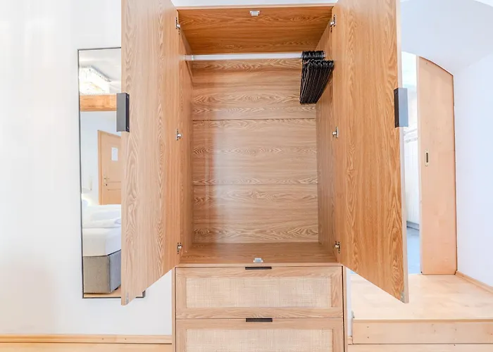 Whats-app Self-check-in - House Апартаменты *