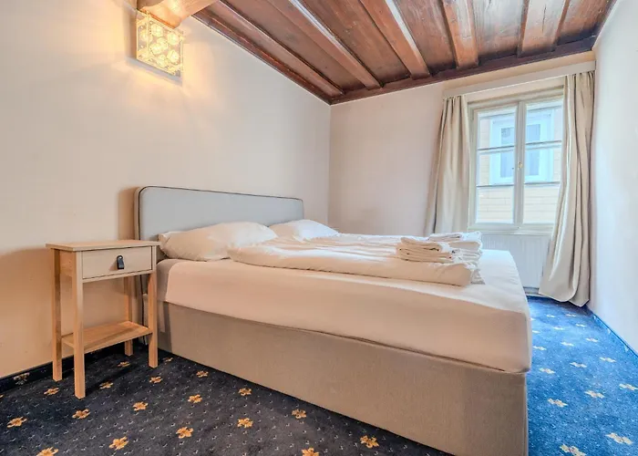 Apartment Whats-app Self-check-in - House