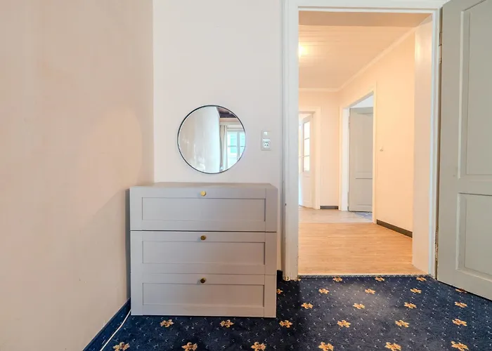 Apartment Whats-app Self-check-in - House