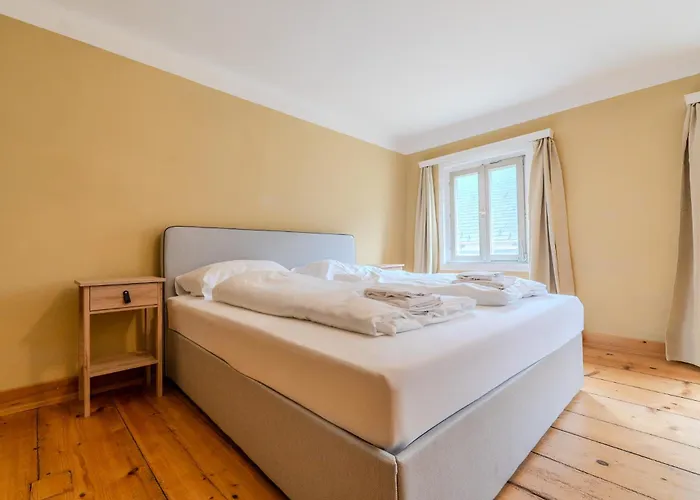 Whats-app Self-check-in - House 巴特奥塞